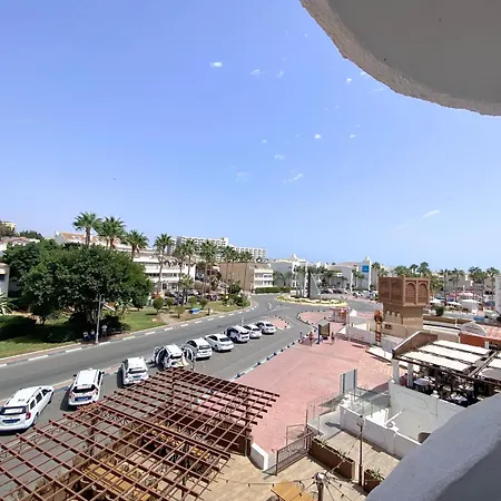 Apartment Harbour Penthouse With Big Terrace And Sea View